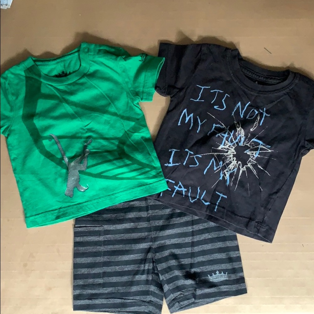 Kingsley outfits! 2 t-shirt one short